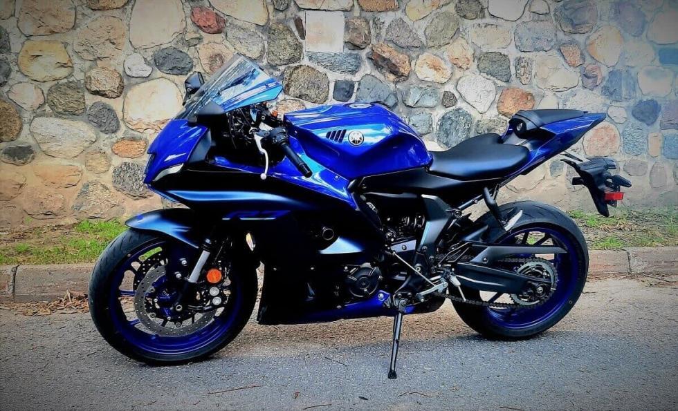 The Yamaha R7 – Next Generation Supersport